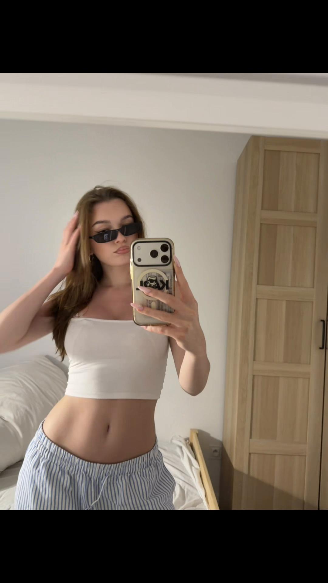 @oliwia