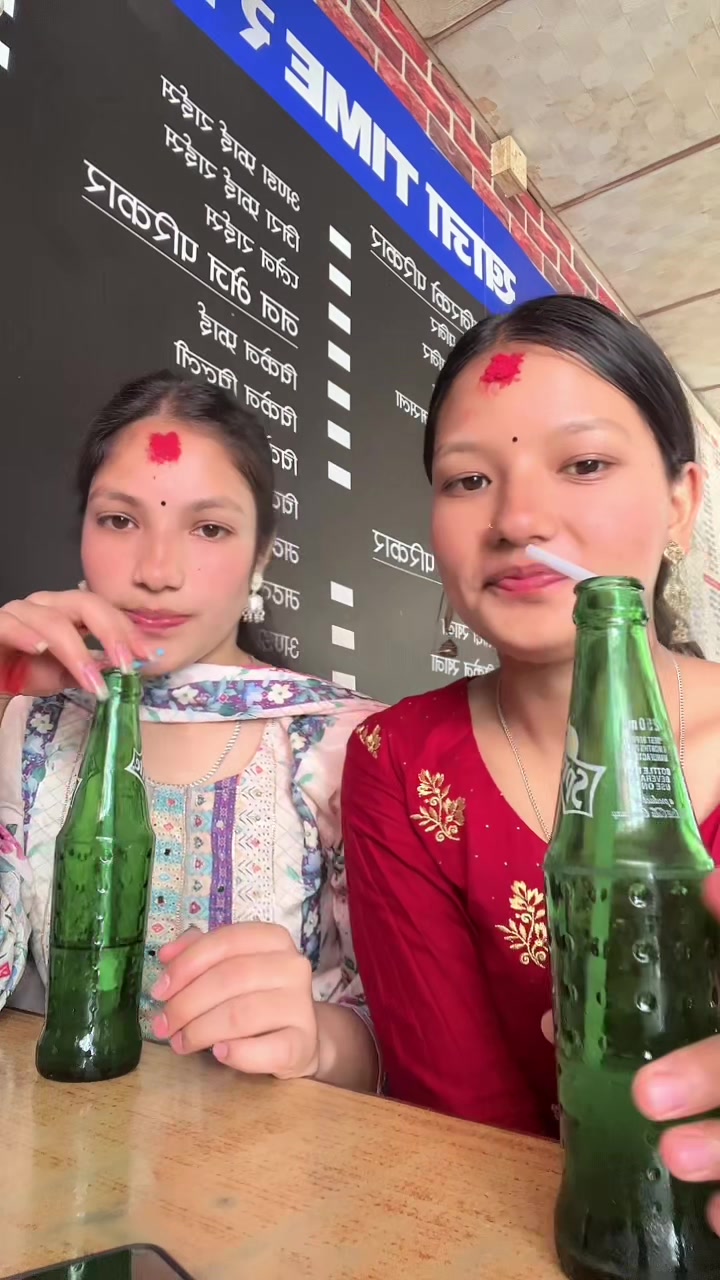 @🅱️ina Khadka✨💫❤️