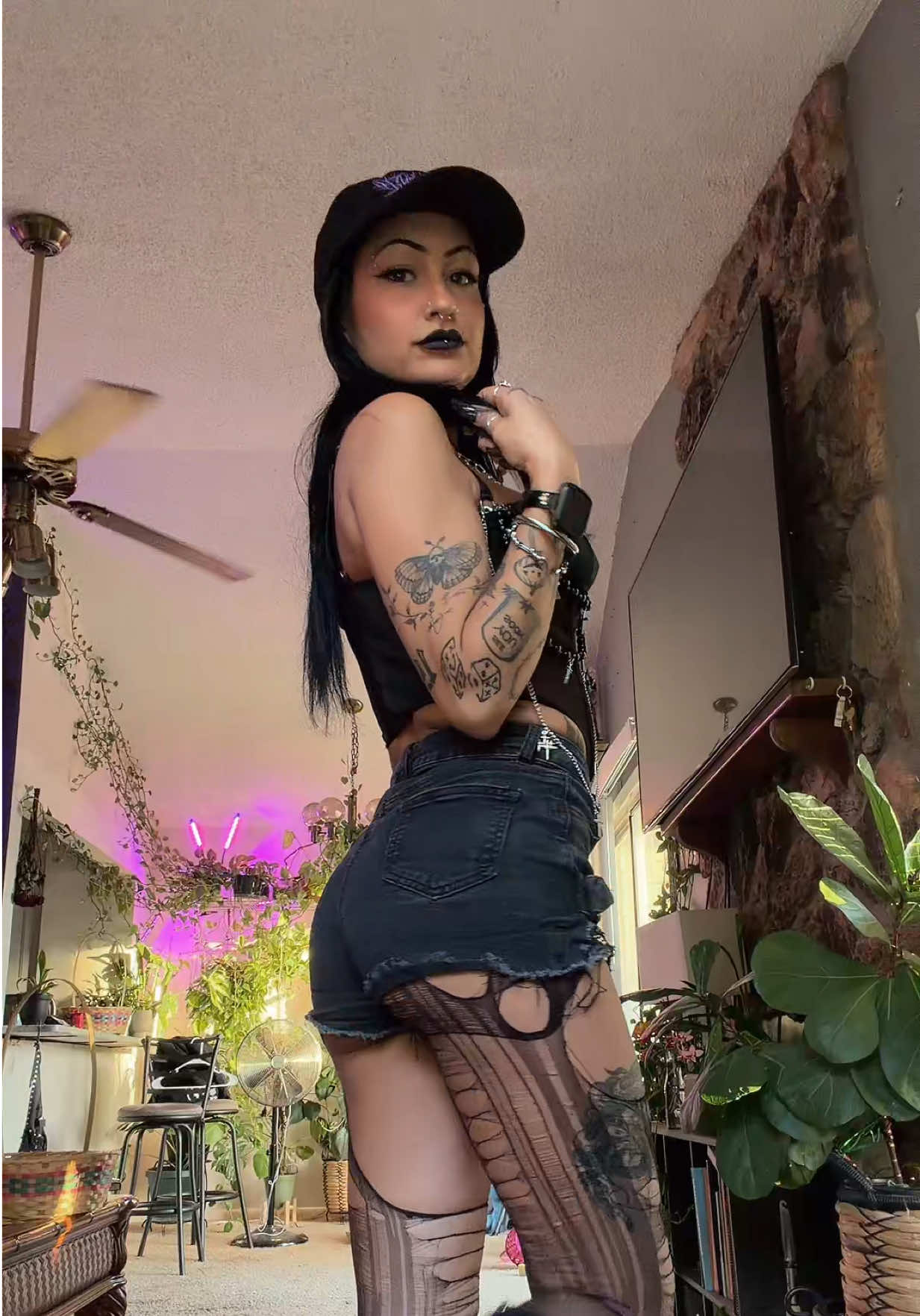 @badghoulang