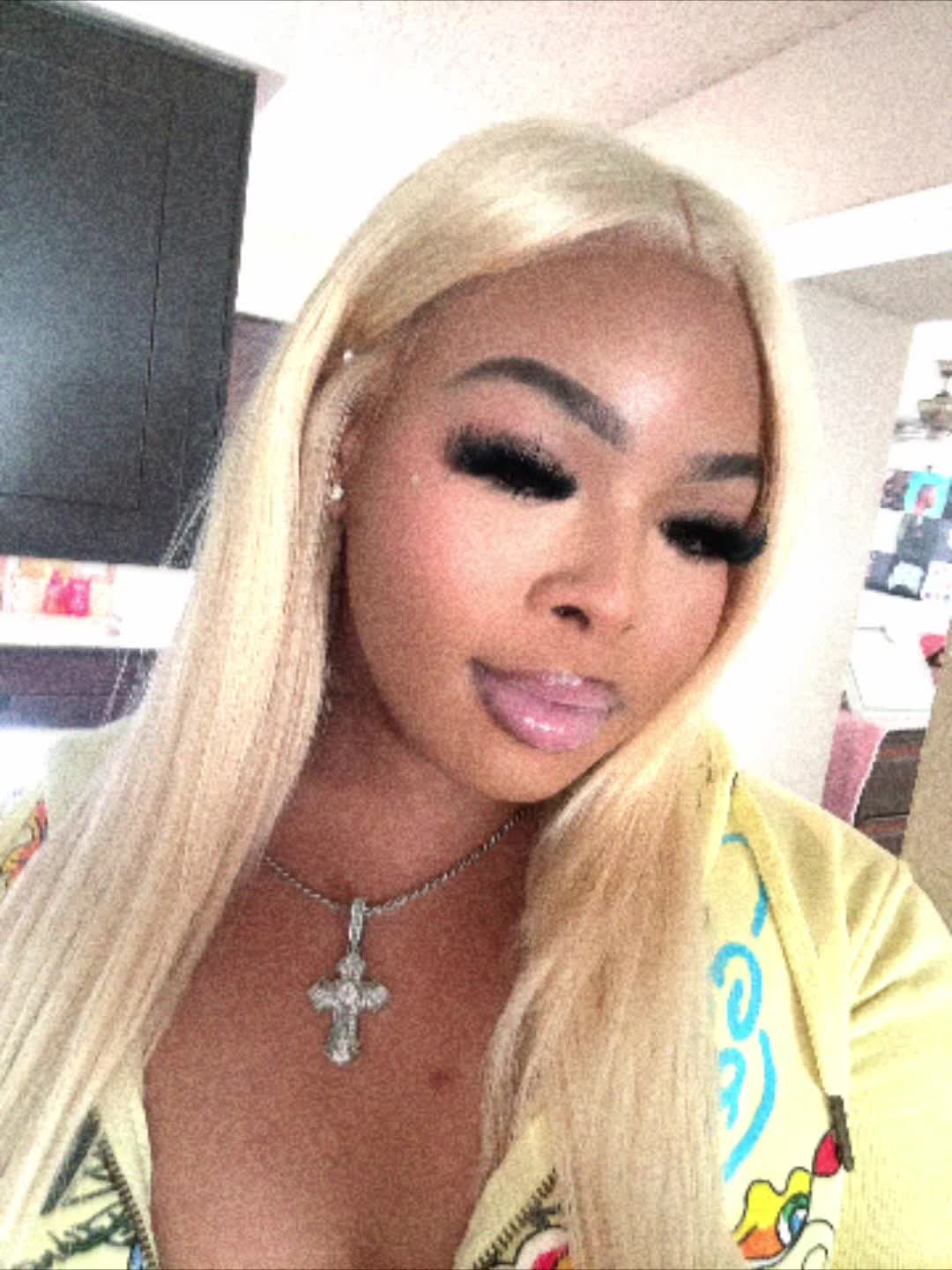 @evilbitch4lyfe