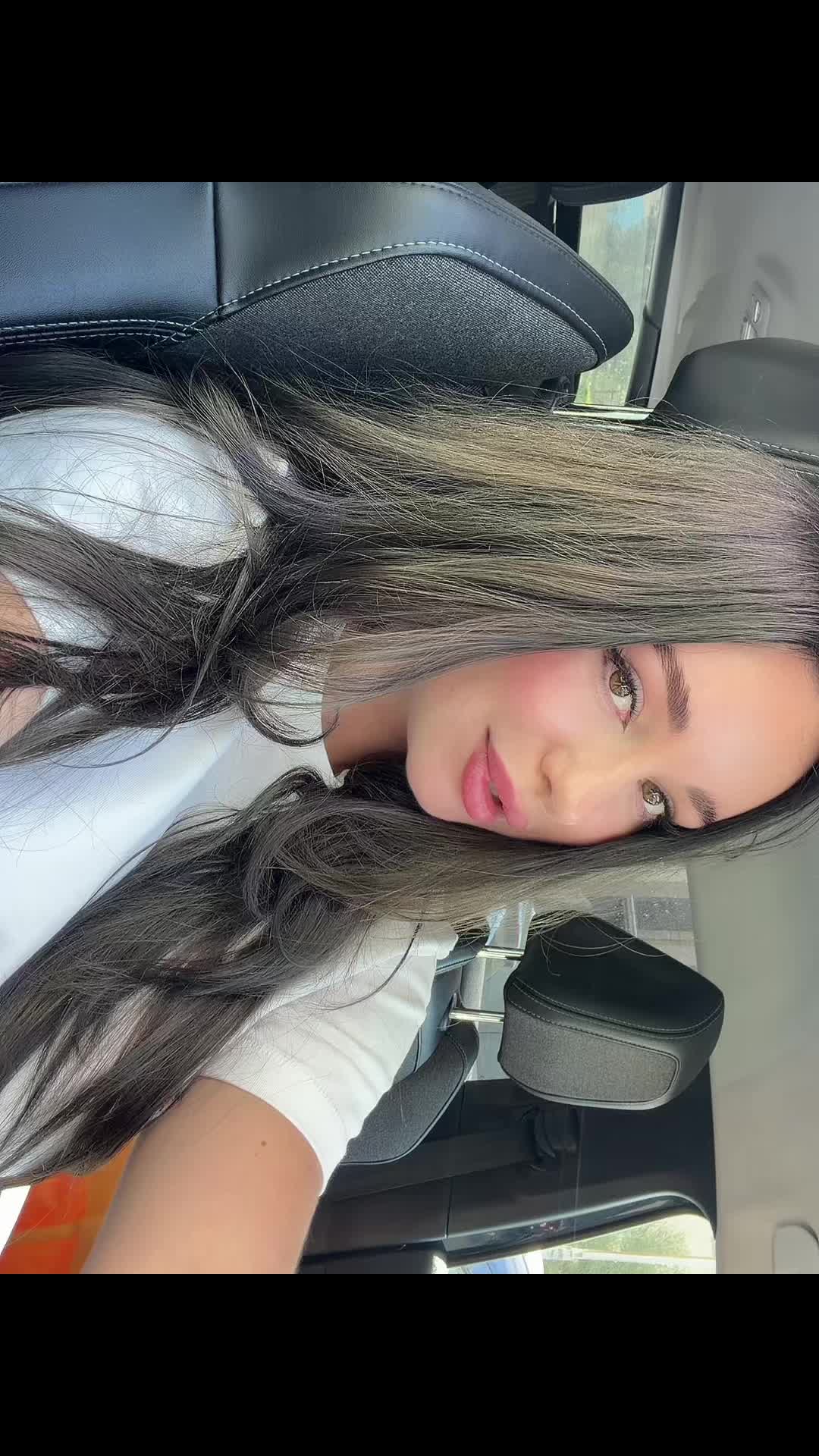 @✨Kris.Tina