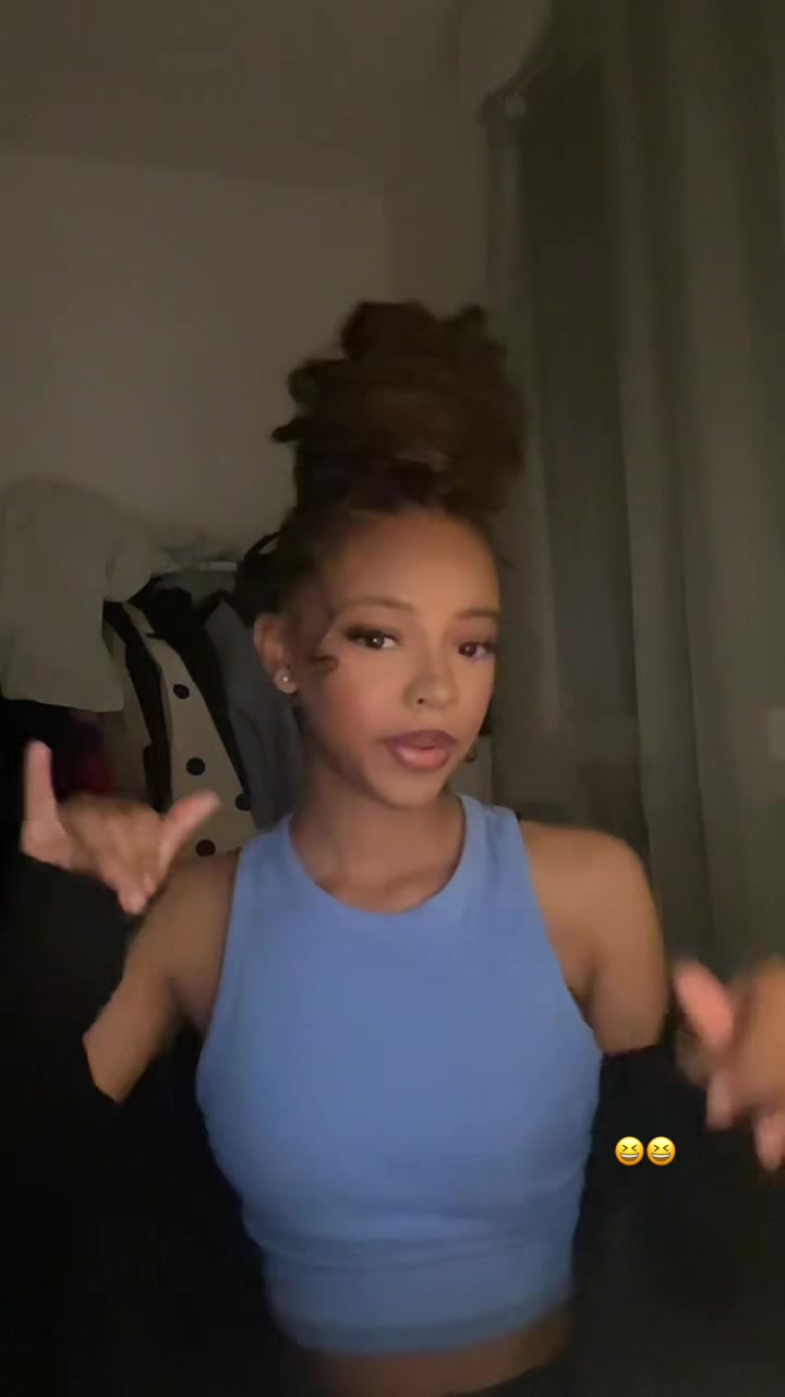@zaïna