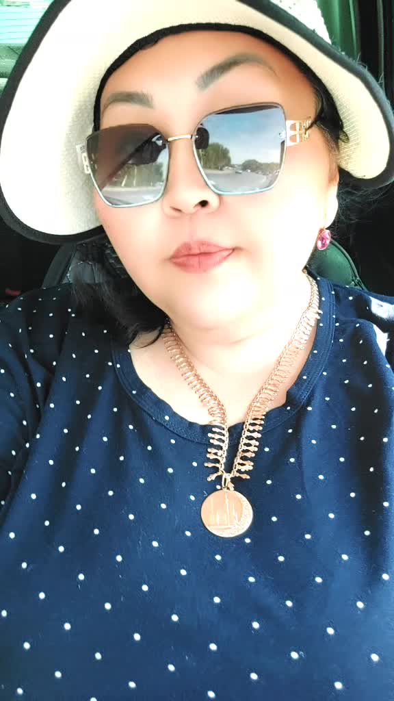 @BanuDzarekeeva