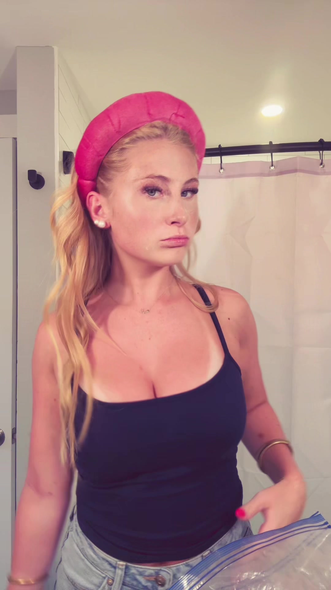 @!