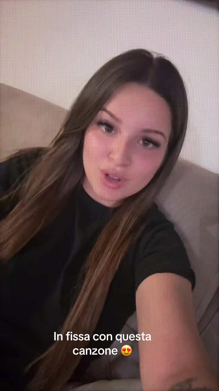 @Asia_piacente