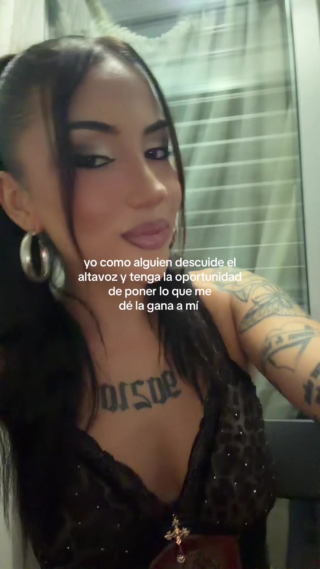 @d3lusi0n4l__
