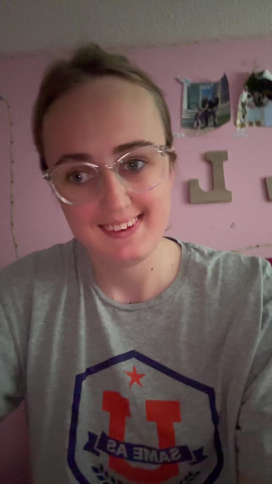 @Lillysmall