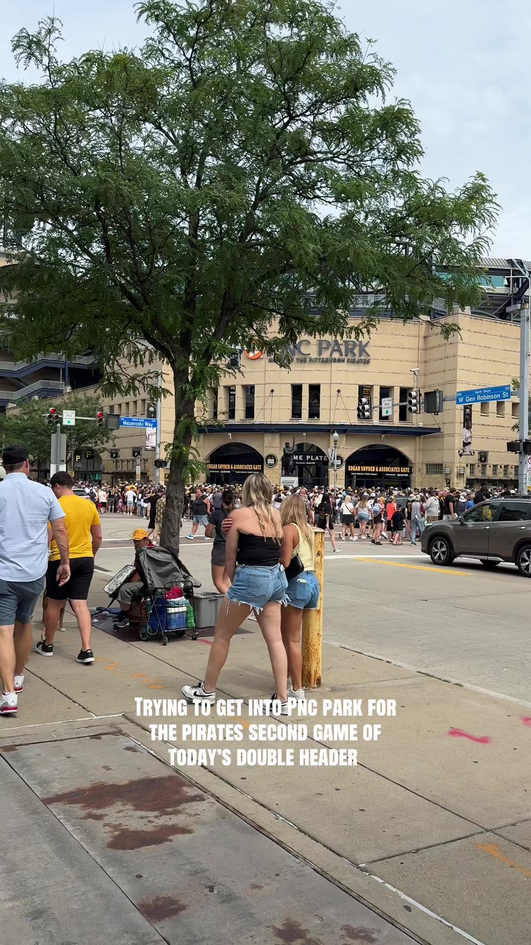 @Moriah H | PITTSBURGH