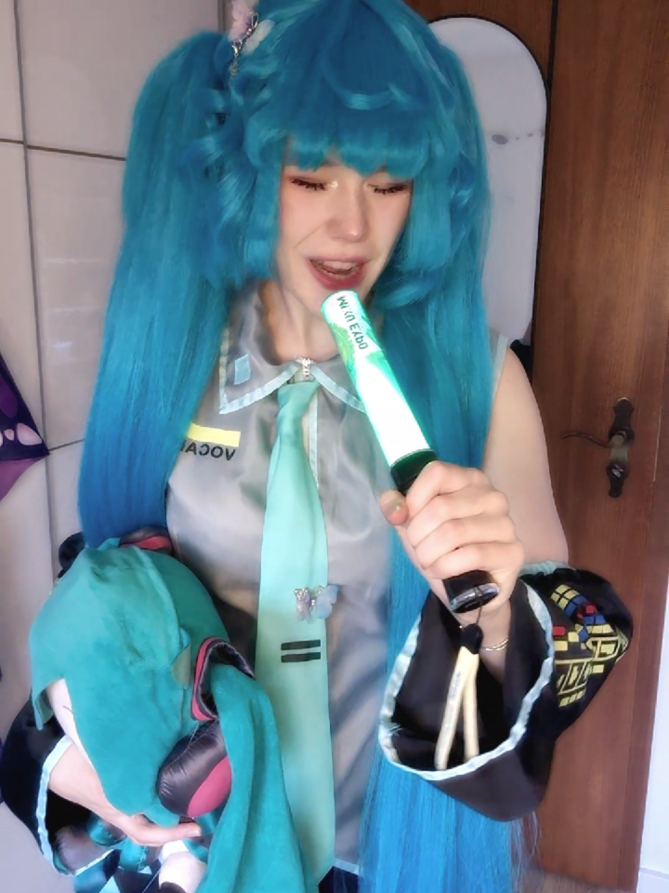 @Rin 🫧🎀