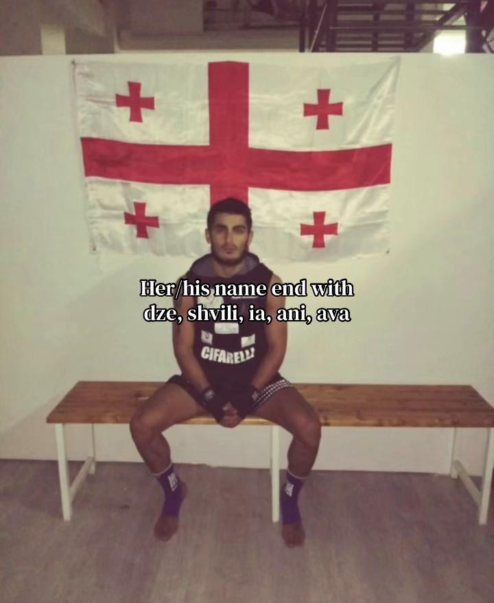@⃟