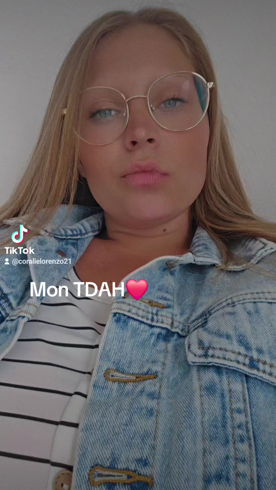@C&oslash;ŕaliə L&otilde;renz&oslash; Ayde&ntilde;