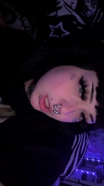 @☙❦𝔡𝔢𝔳𝔦𝔩𝔱𝔥𝔢𝔶𝔠𝔯𝔶❦❧