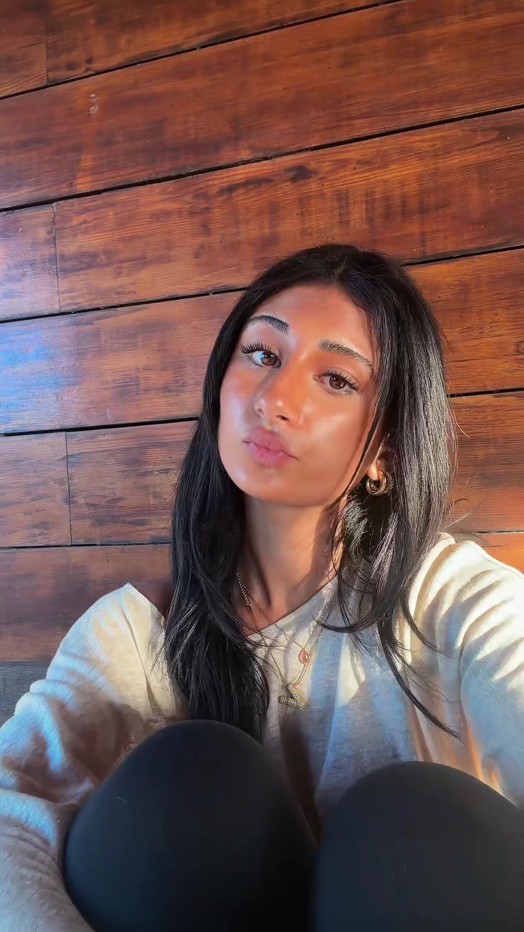 @v