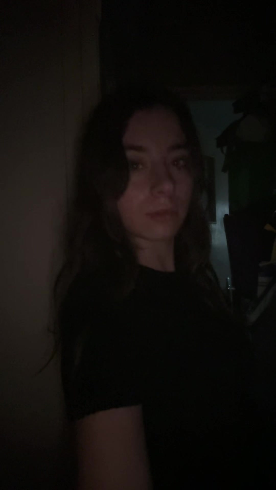 @Leanalmp