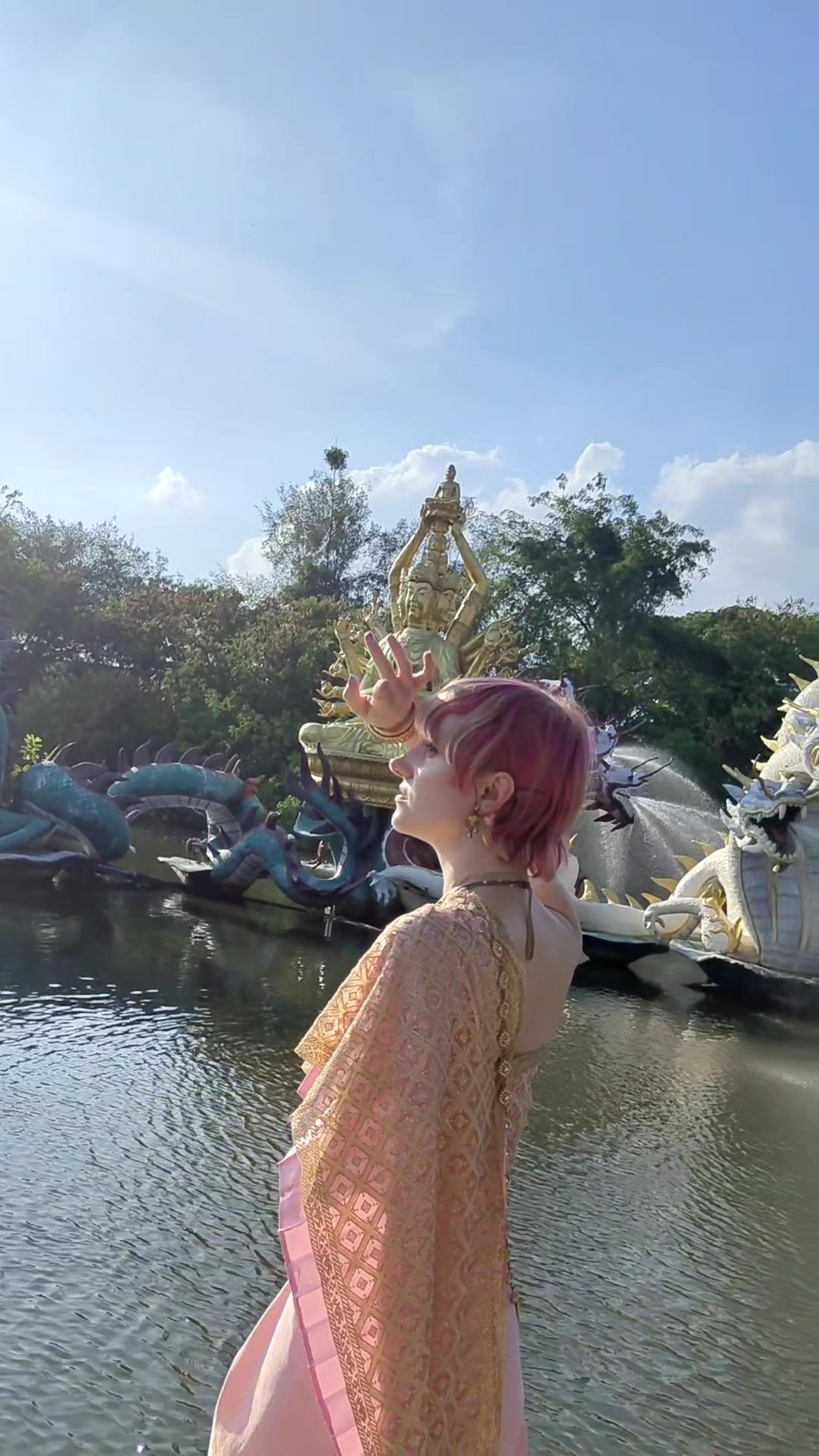 @Lydia吕底雅 🌸 Solo Travel 🌸