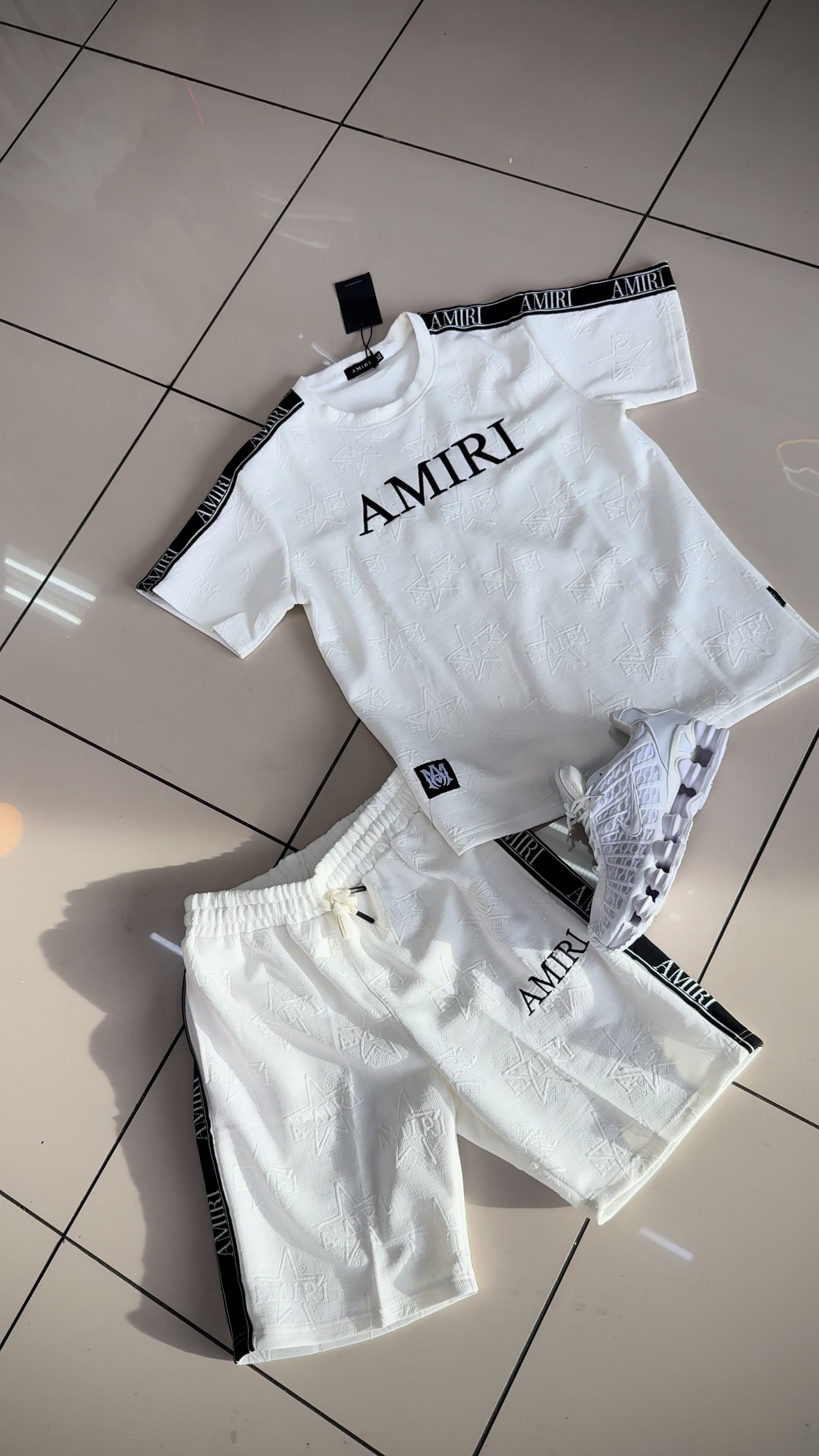 @La_shule_shop