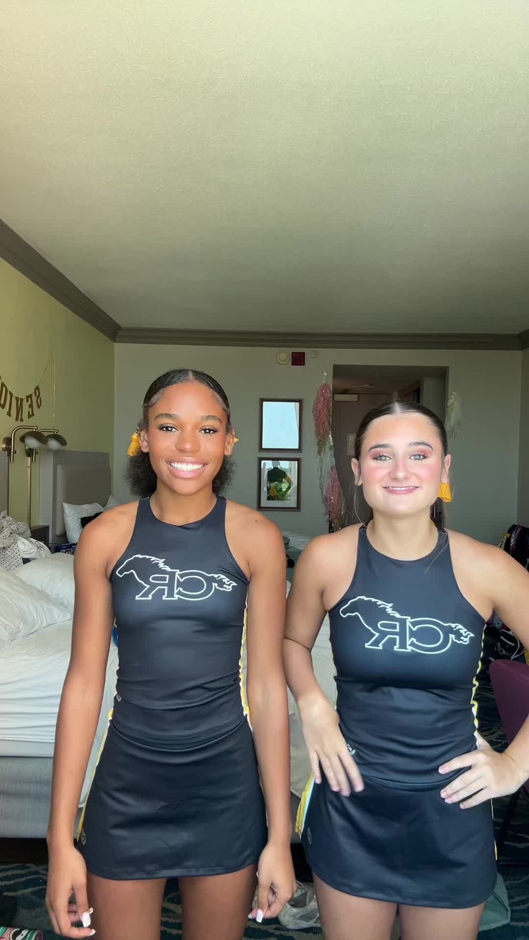 @ella bella