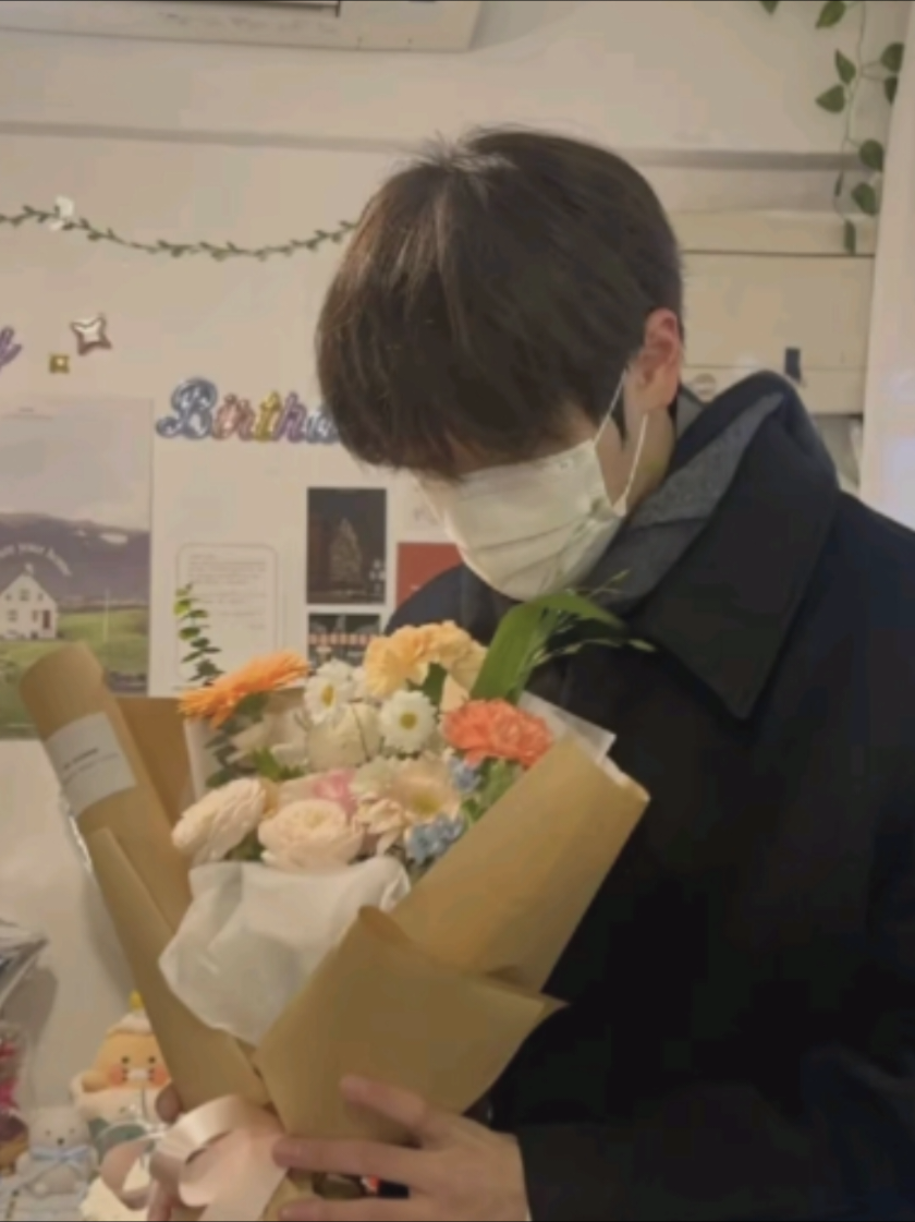 @유진
