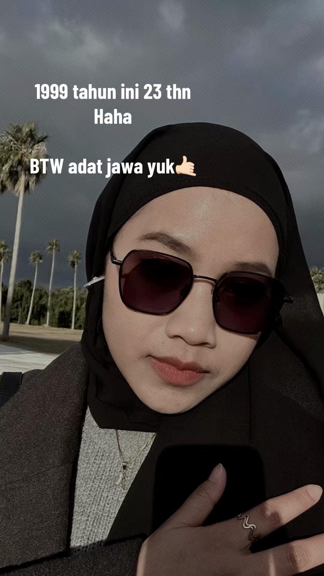 @Triyanaᰔᩚ