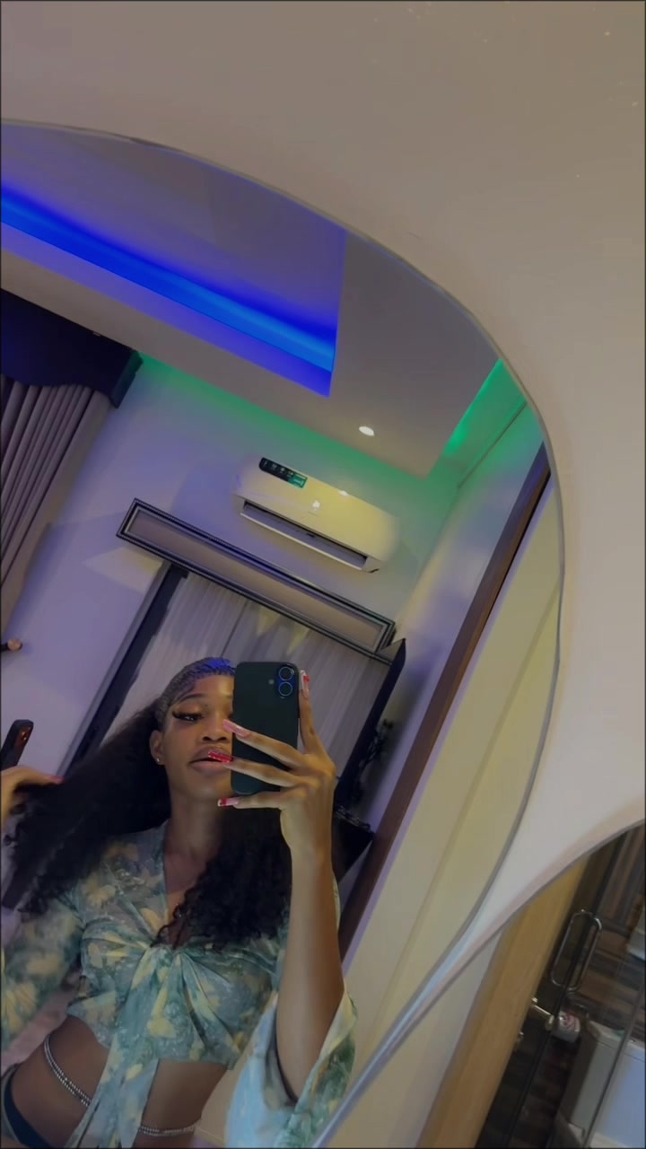 @SONIA๐ค