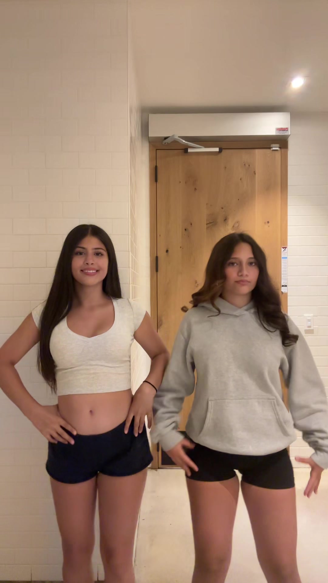 @𝐎𝐋𝐈𝐕𝐈𝐀.𝐀𝐋𝐖𝐀𝐘𝐒𝐒𝐒