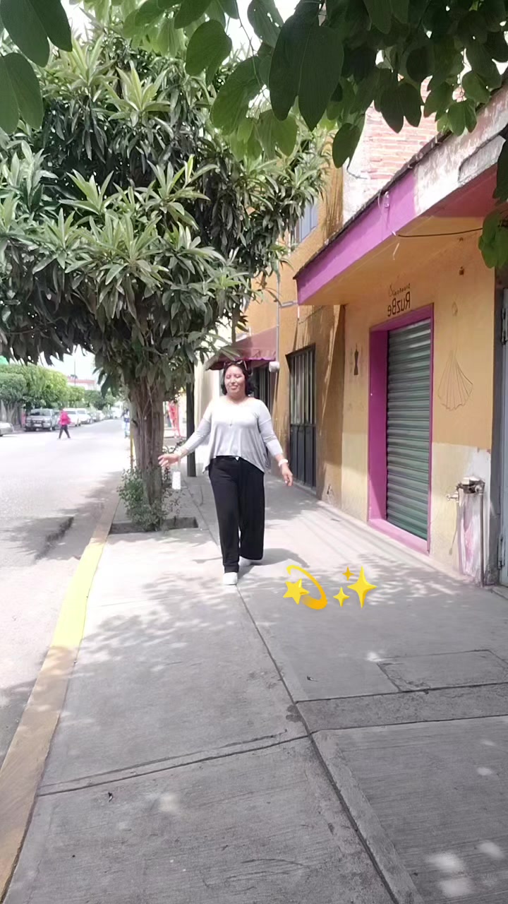 @Monii Caceres