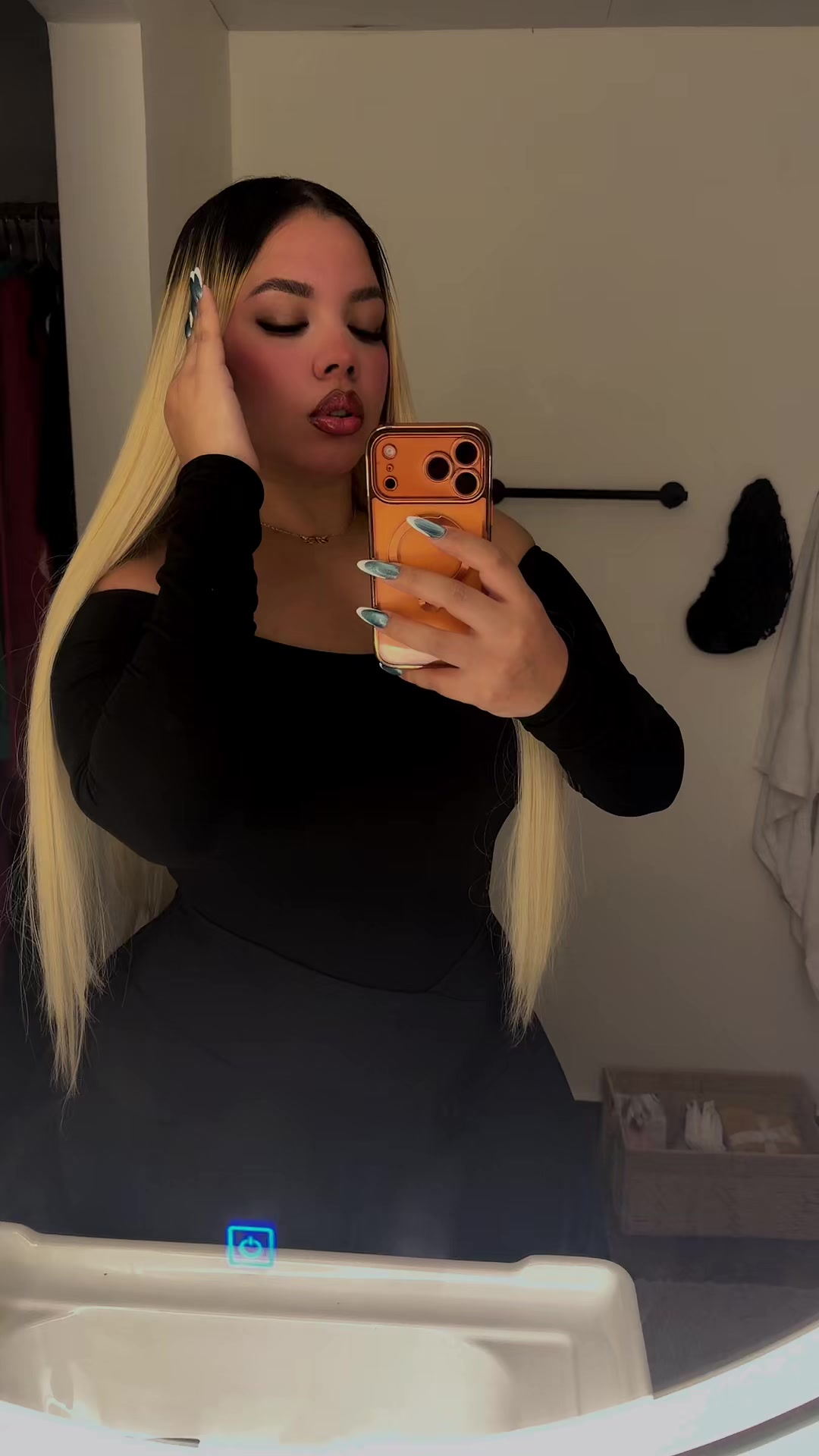 @yanelis254