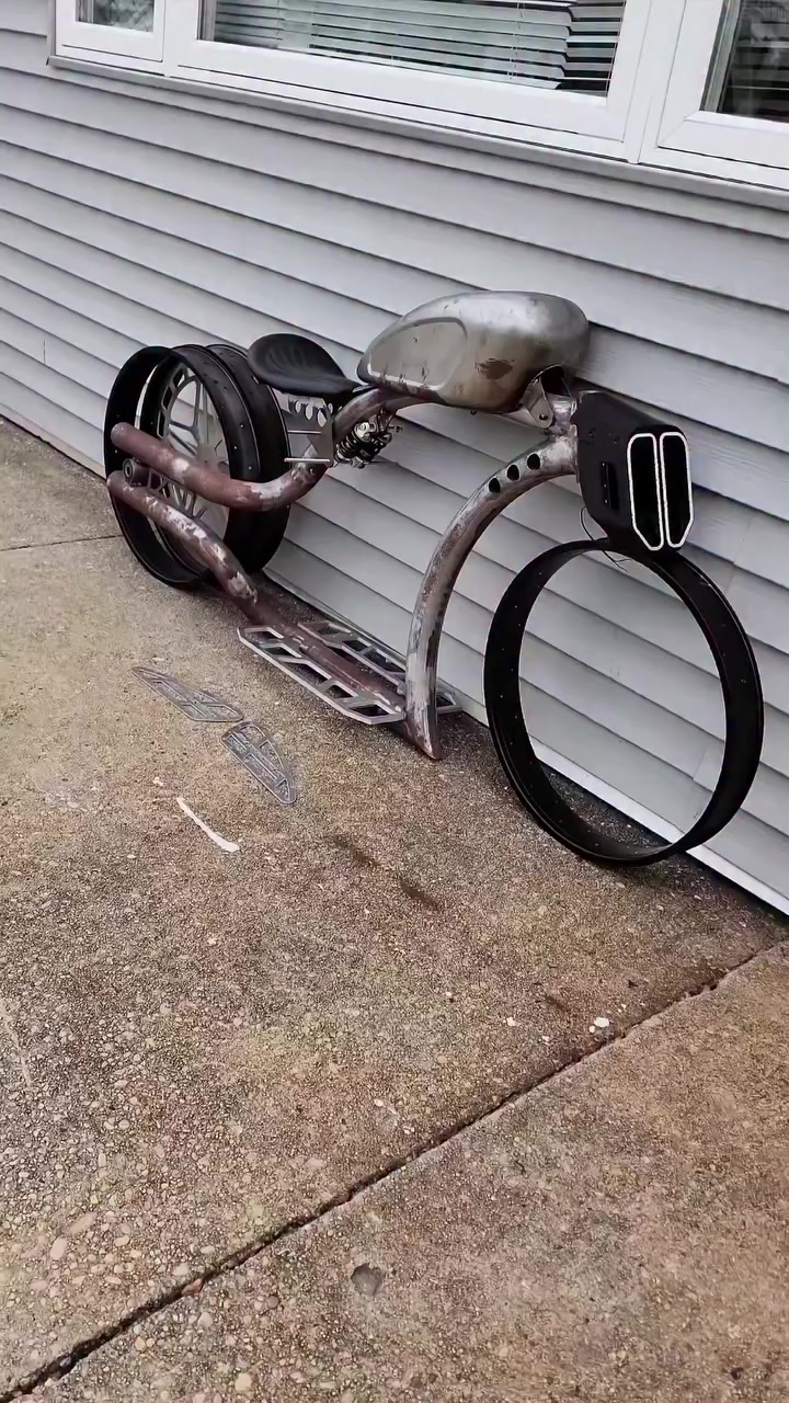 @Jrat Custom E-Bikes