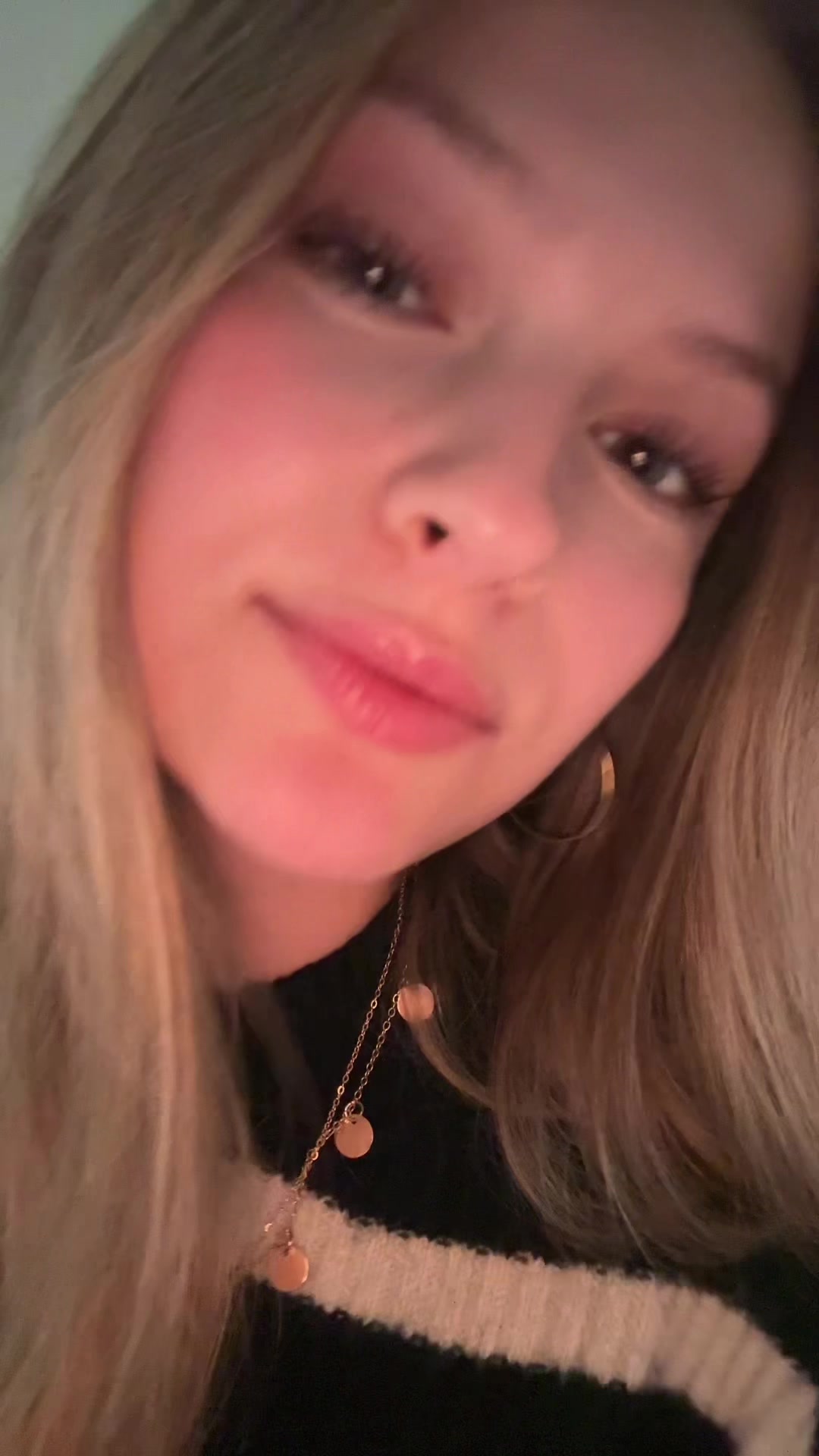 @elliii