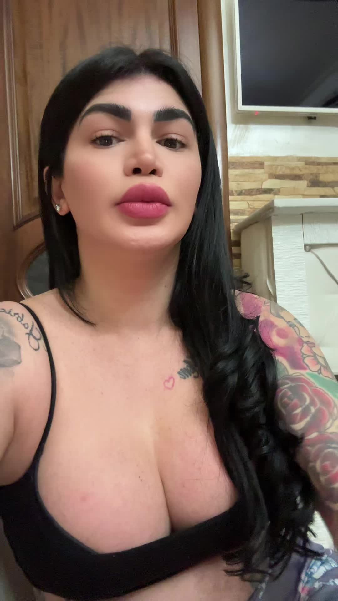 @VITTORIA DI LUPO 🐺