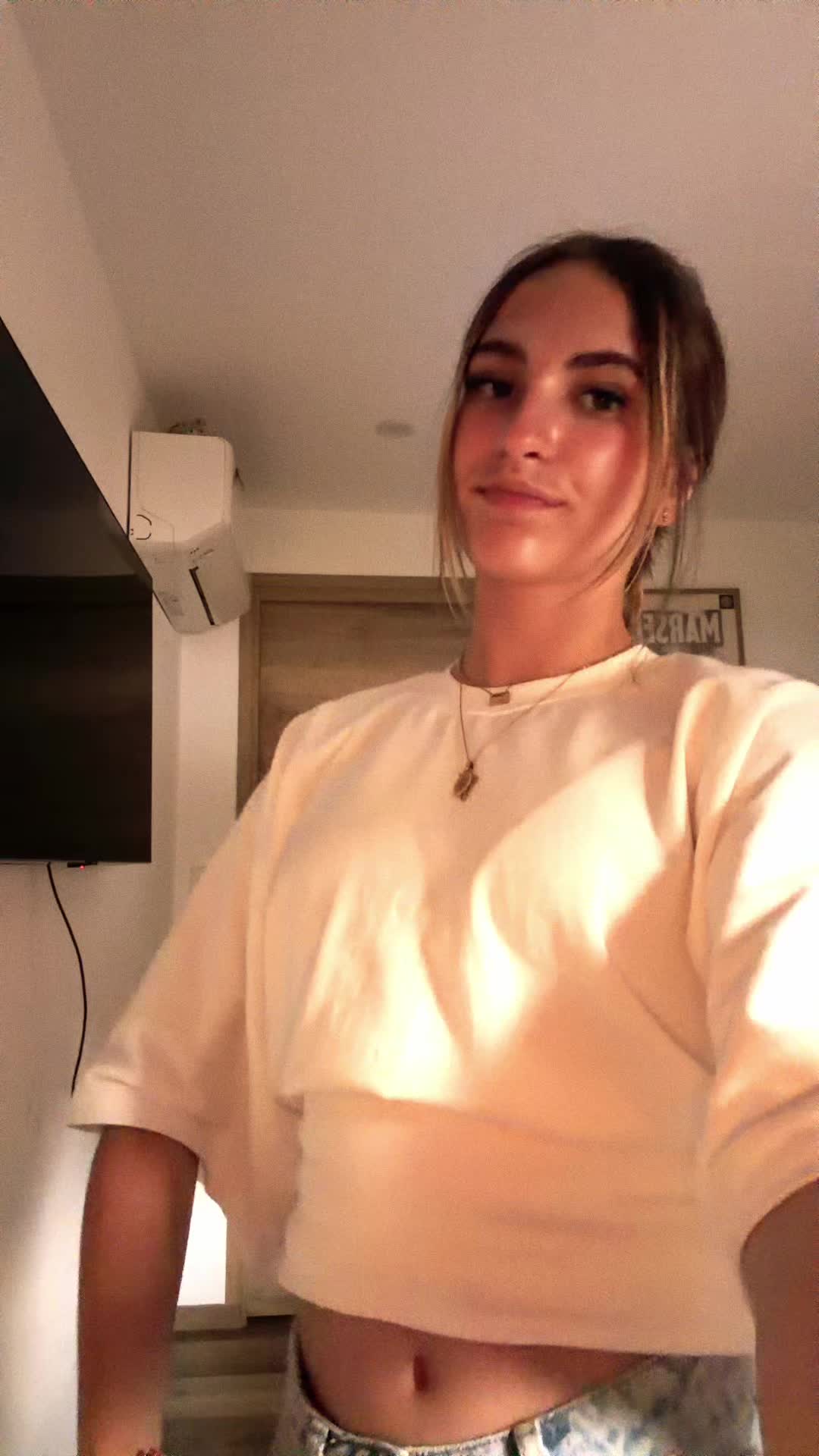 @eleanaa🍒