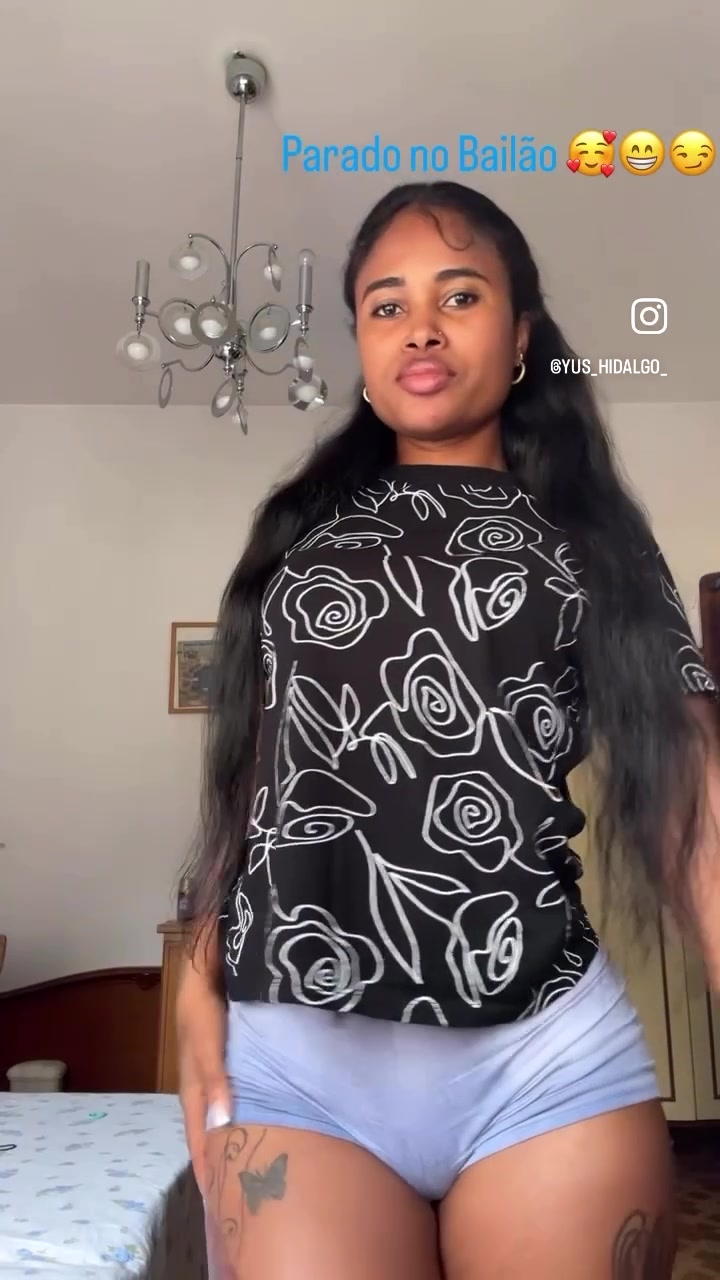 @La cantante Yus  🦋🇮🇹🇨🇺🦋
