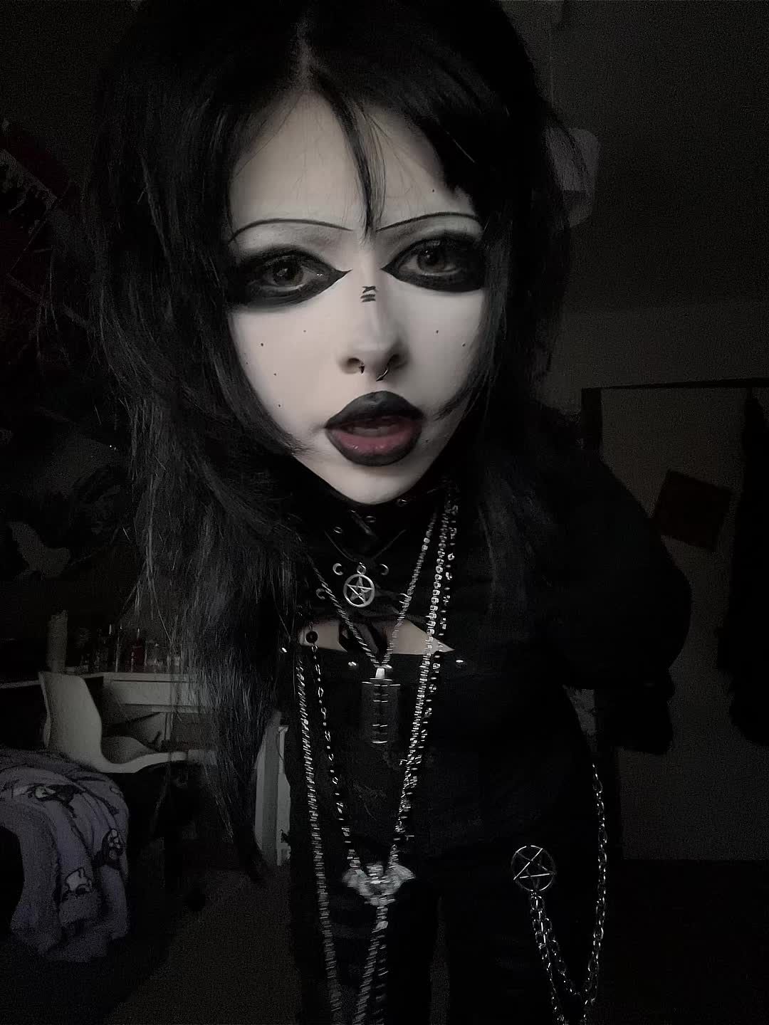 @🖤🦇𓋹𝖁𝖎𝖛𝖎𝖊𝖓𝖓𝖊𓋹🦇🖤