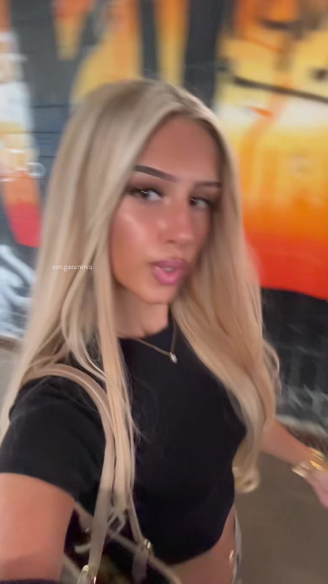 @𝐠𝐚𝐬𝐚𝐧𝐨𝐯𝐚