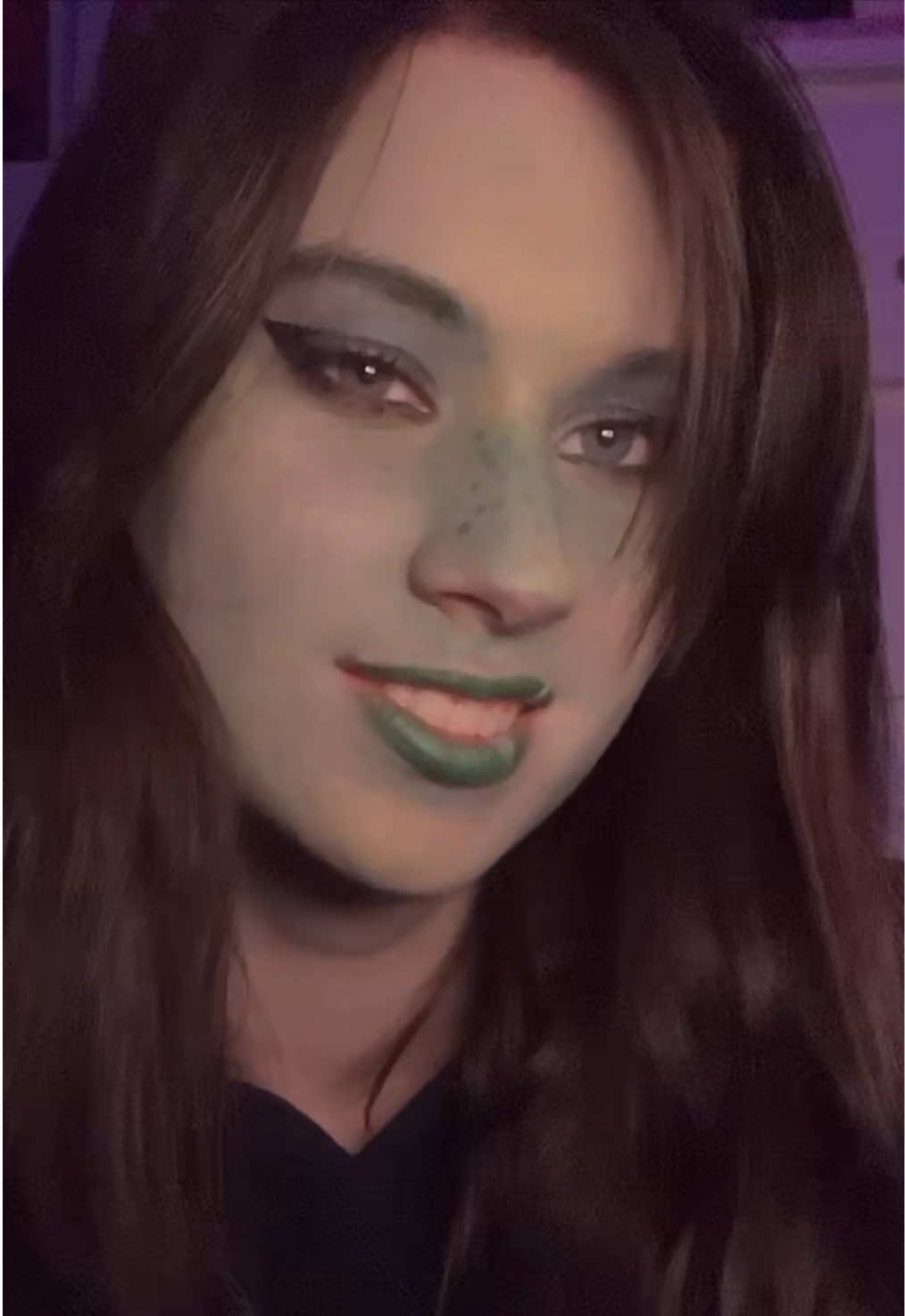 @𝑀𝒾𝓁𝑜 ✨💜🎧