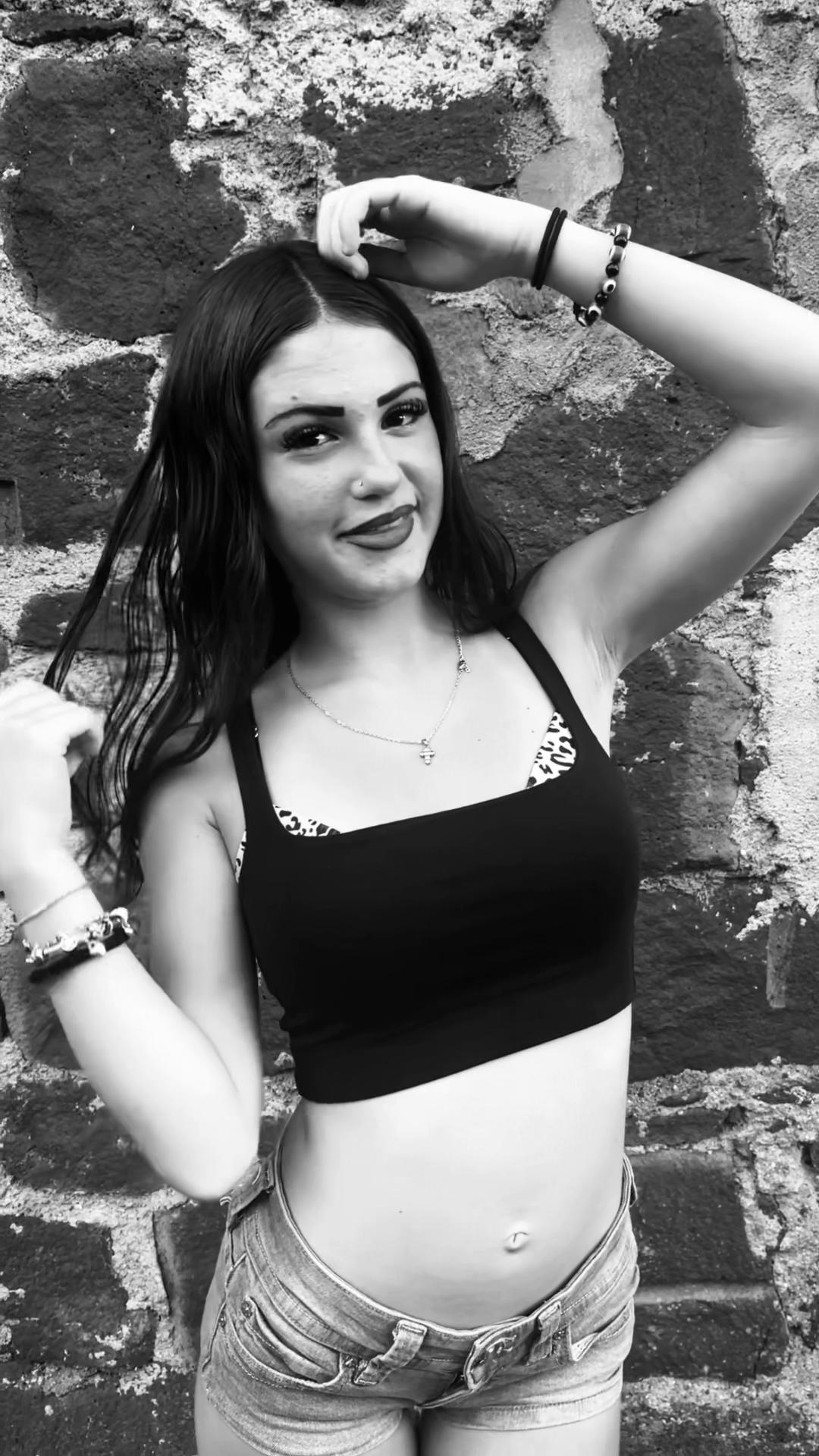 @lapi&ugrave;bella!