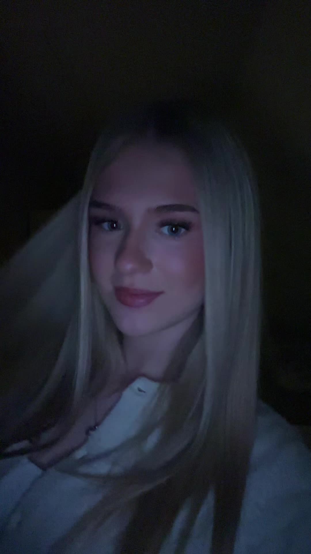 @Lara