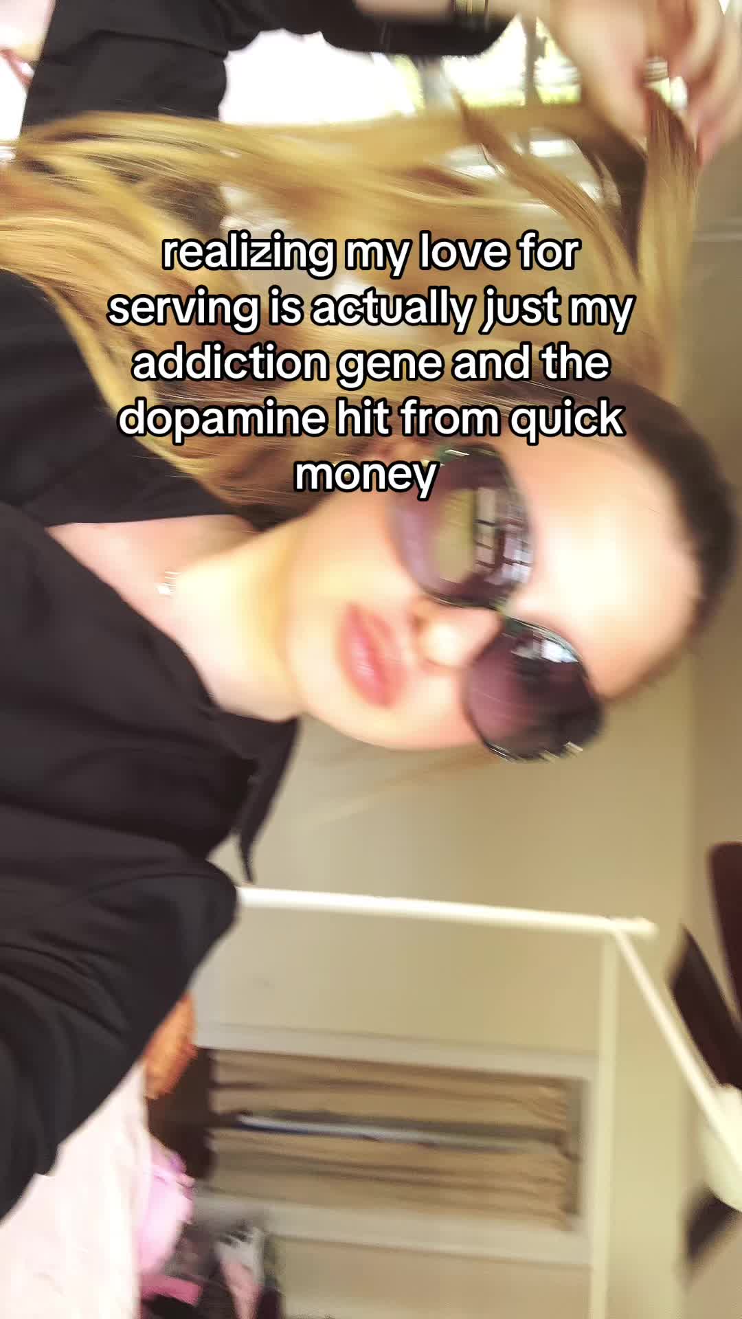 @Esther 🌻🤍