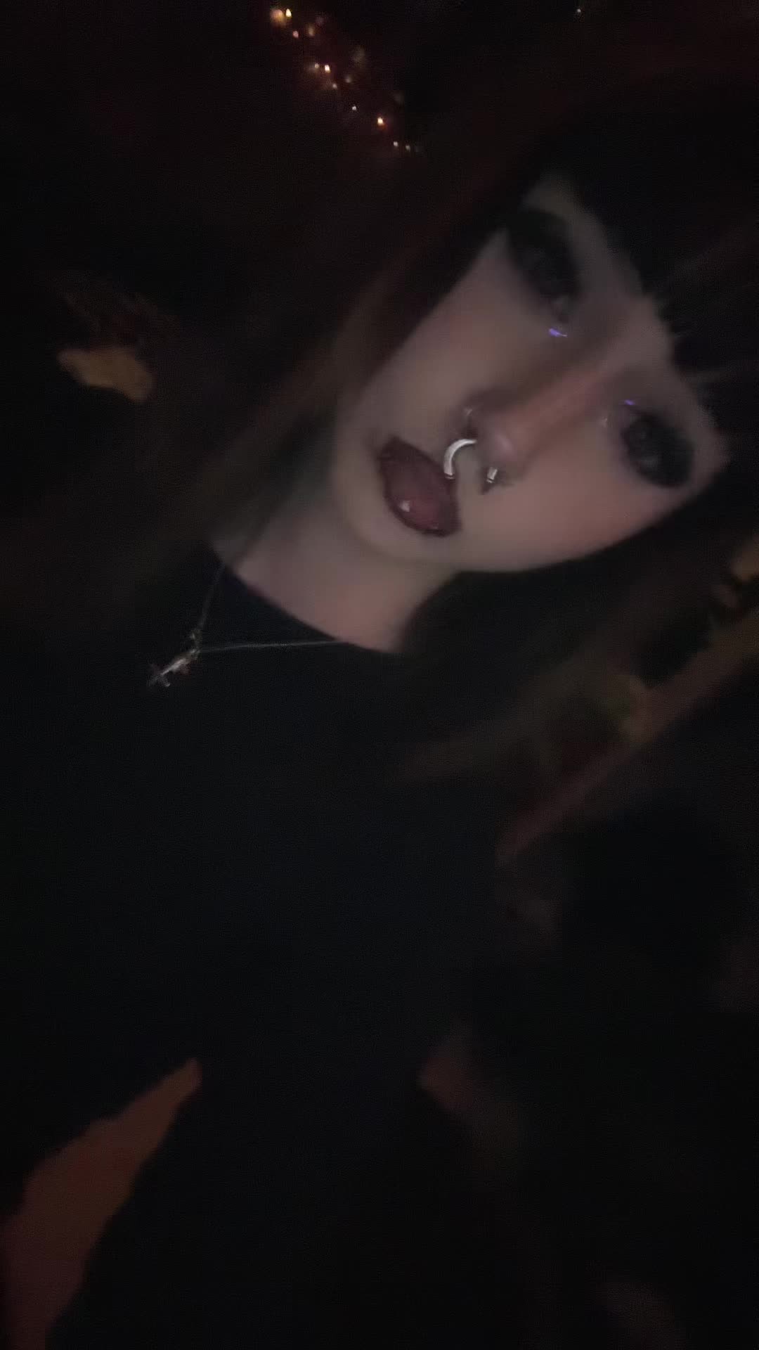 @⚞^. .^⚟