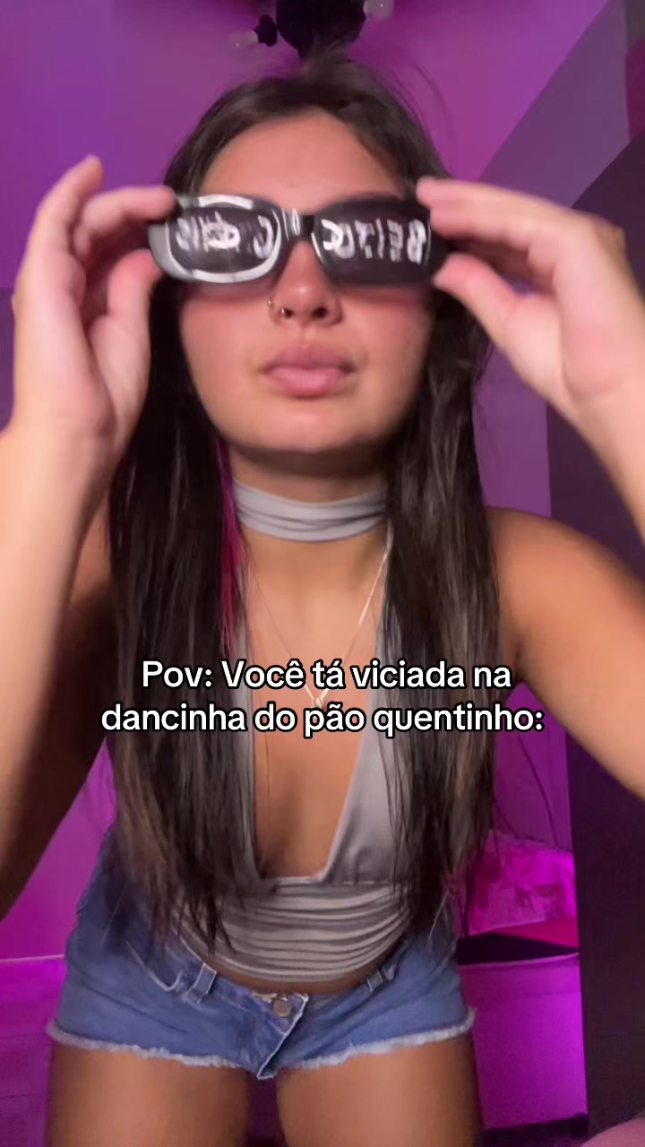 @Larinha💨