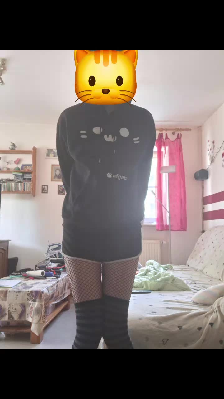 @Femboy :3