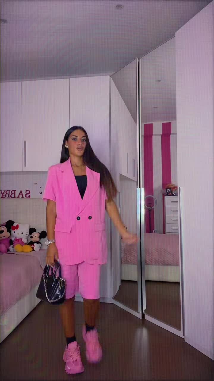 @Sabr&yacute;_Caruso