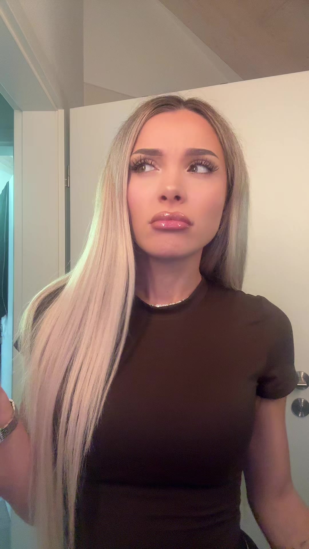 @icyblondi