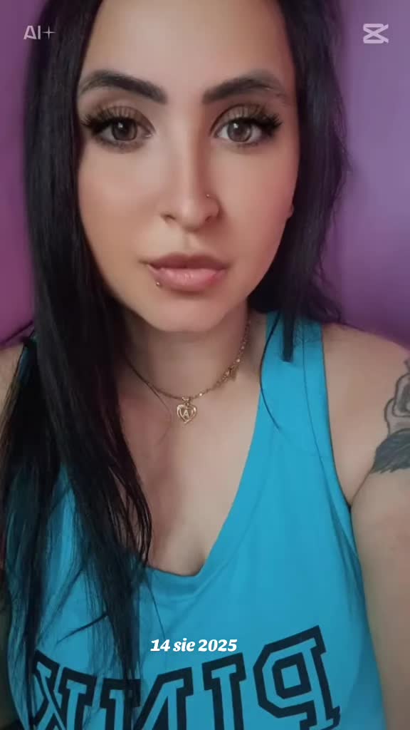 @Czoorna💋😈
