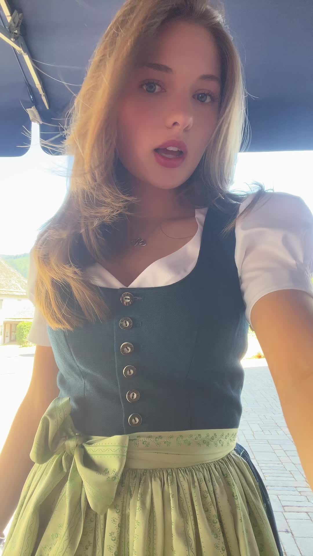 @minnie