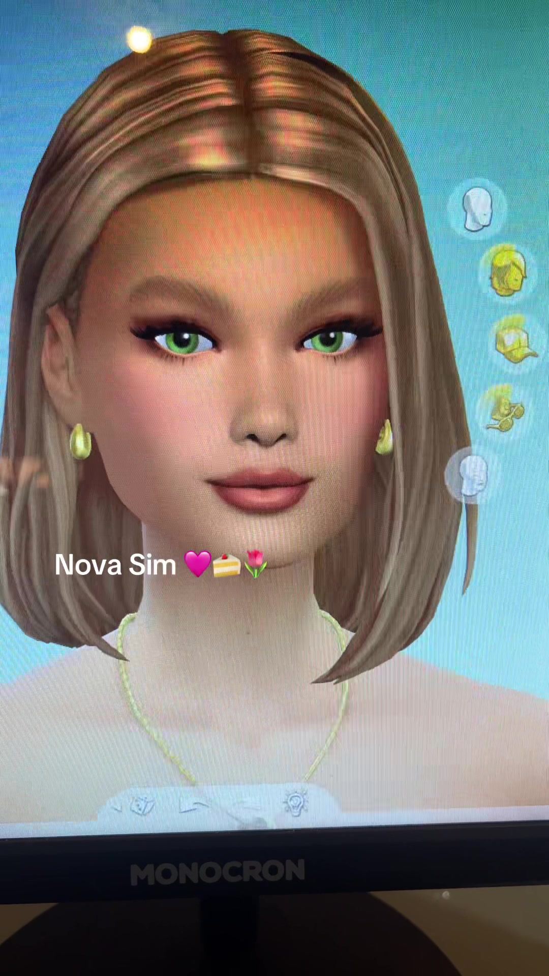 @Thais Sims