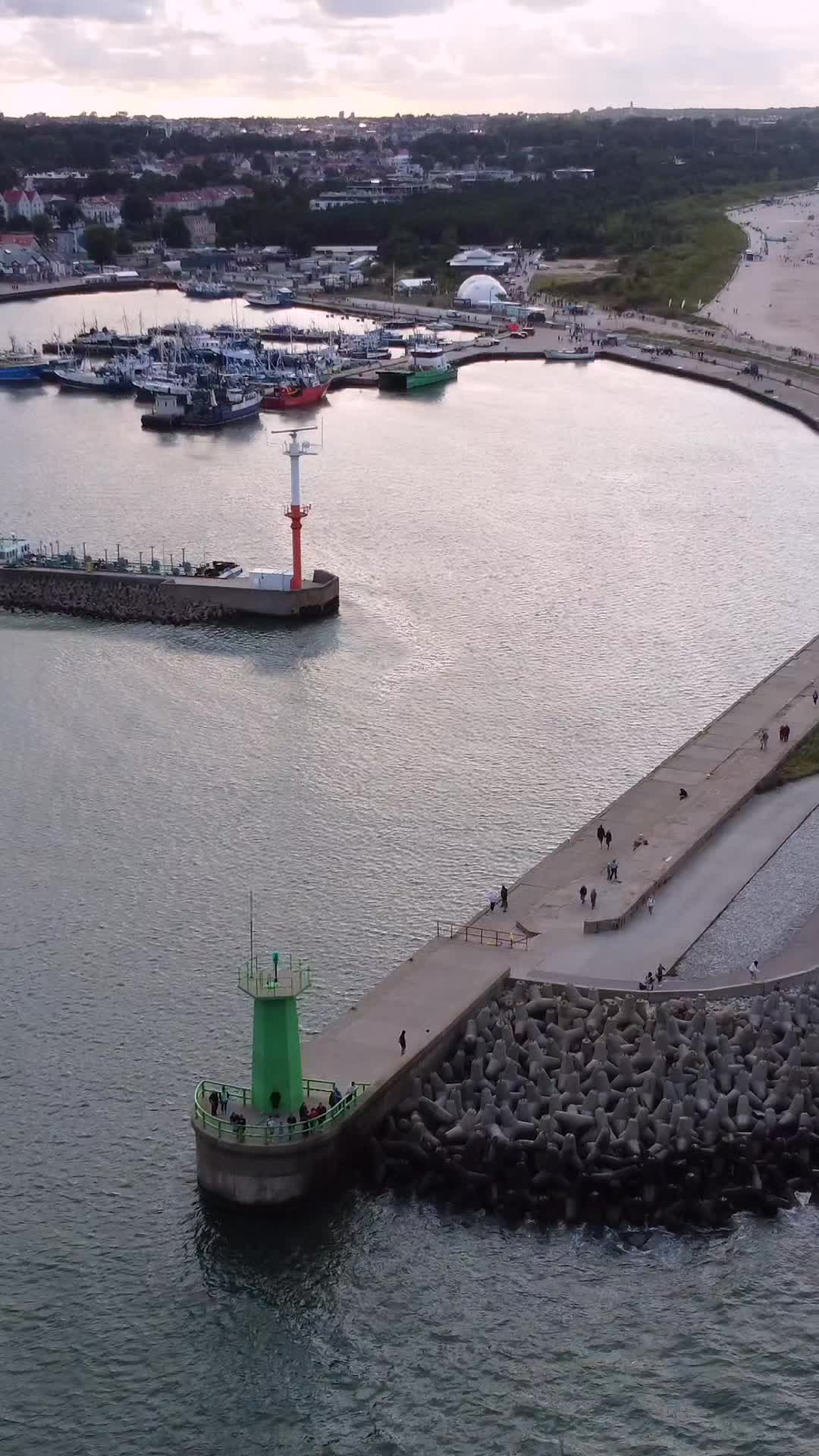 @travel.drone