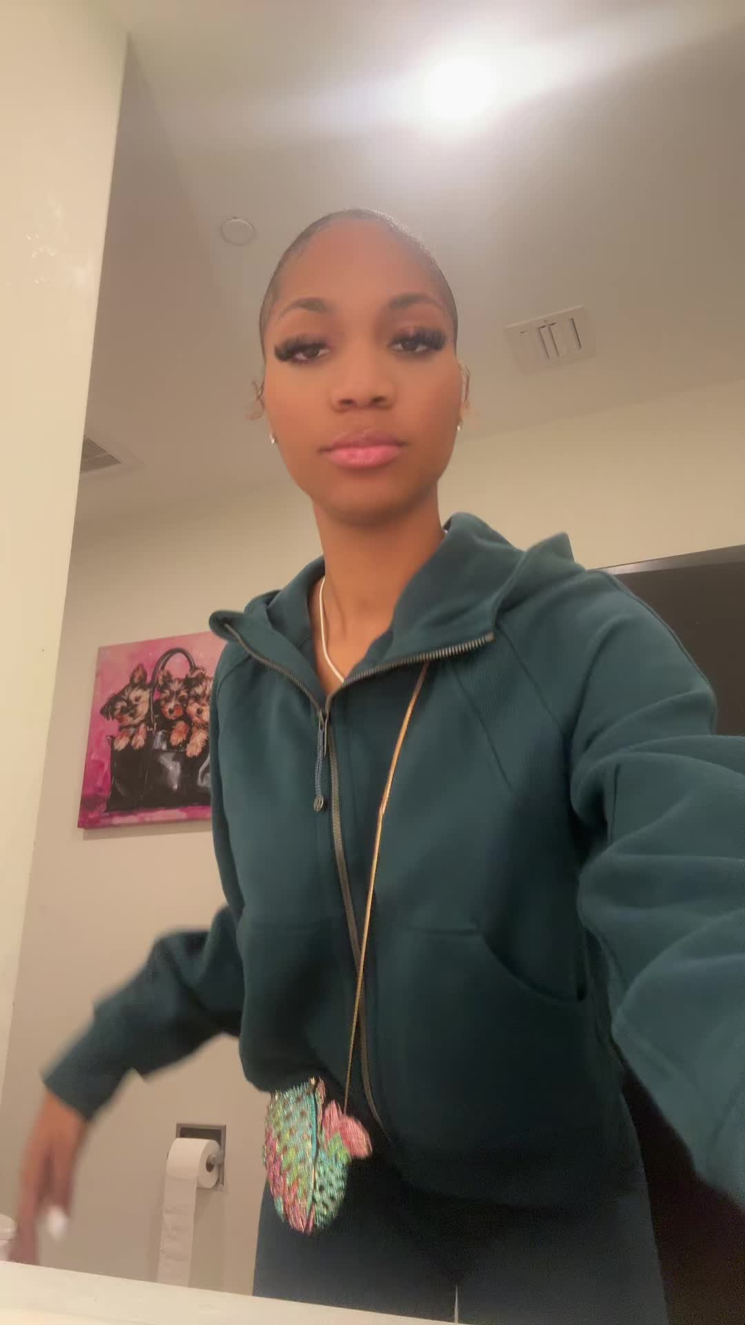 @Jj