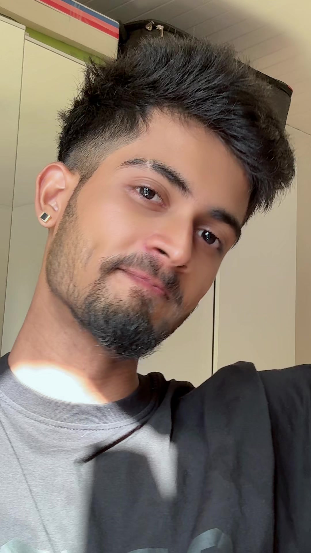 @DiMpLe_BoY_🧑&zwj;🇱🇰|🇮🇹