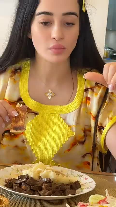 @مُــــنَى لِــــيـــمَــام👸🏼